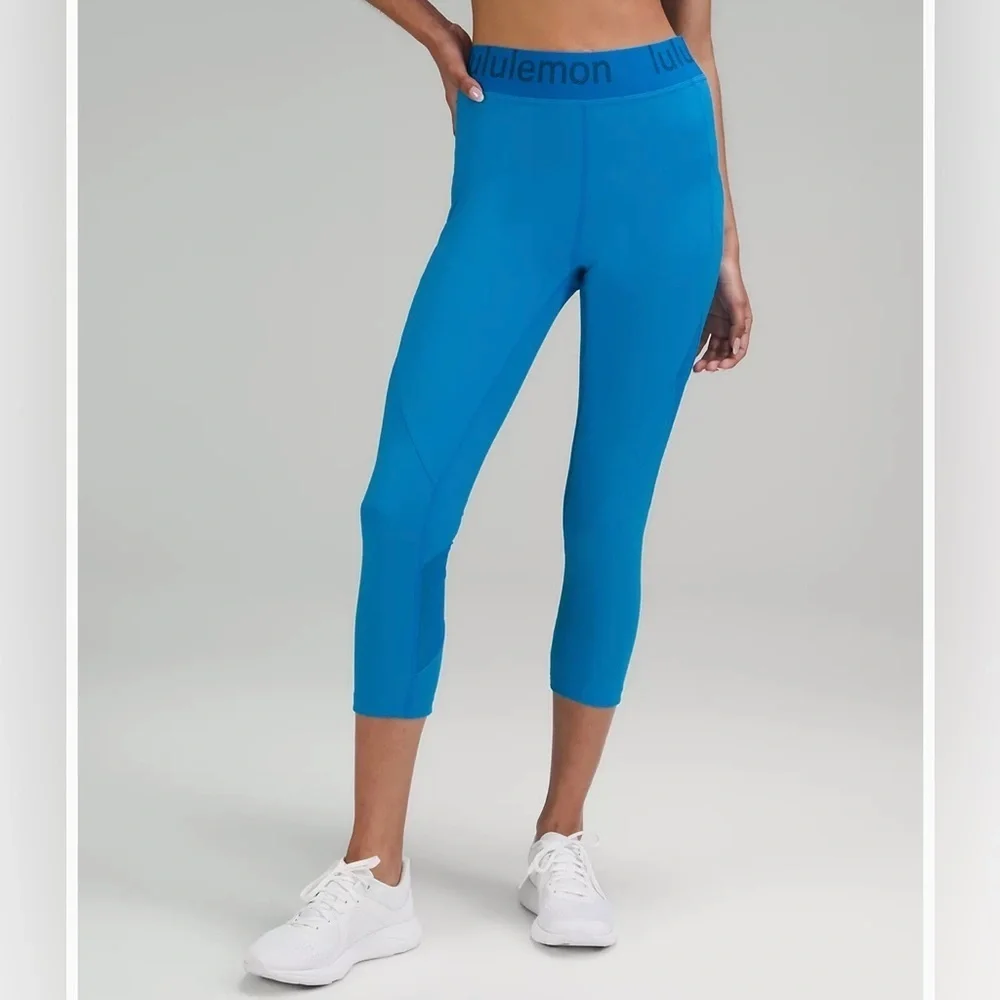 NWT Lululemon Athletica Logo Waistband High Rise Train Crop Leggings 21